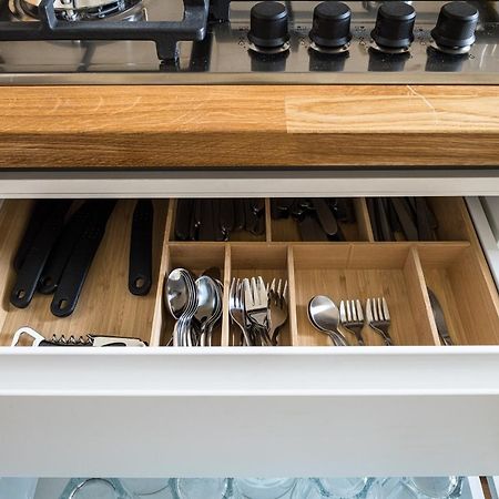 Riesiges Apartment Nahe Kudamm Sehr Schoner Altbau 123M2 Gross 12 Gaste Берлин Екстериор снимка